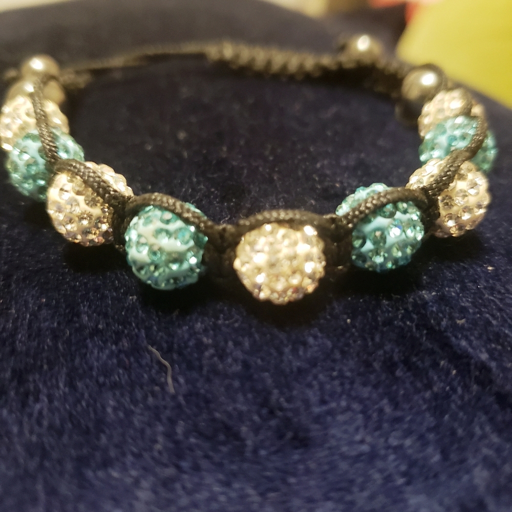 White and blue deaded bracelet
